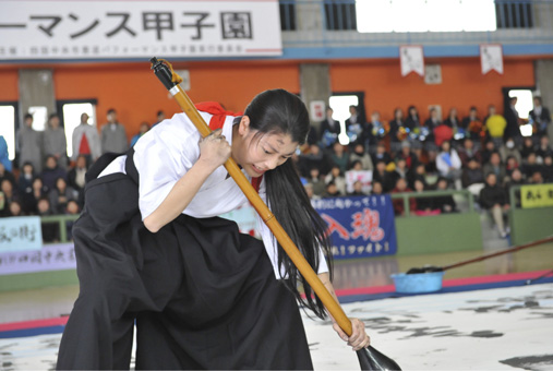 © NTV 2010